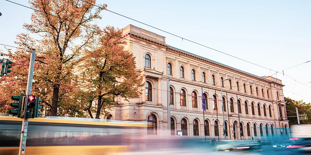 Außenansicht des Bundesministeriums für Verkehr und digitale Infrastruktur (BMVI)
