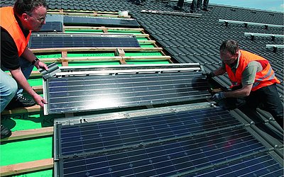 Solaranlagen Montage: Photovoltaik & Solarthermie